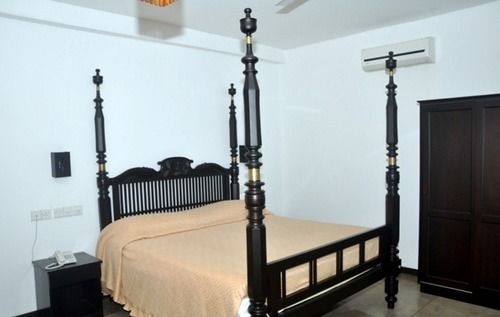 Scandinavia Hotel 히카두와 외부 사진